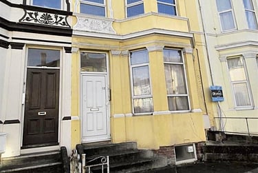 3 bed flat, Beaumont Road, Flat 3, St Judes, Plymouth, PL49BW - Image 8